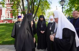 Святейший Патриарх Кирилл посетил Новодевичий ставропигиальный монастырь и возглавил заседание Архиерейского совета Московской митрополии
